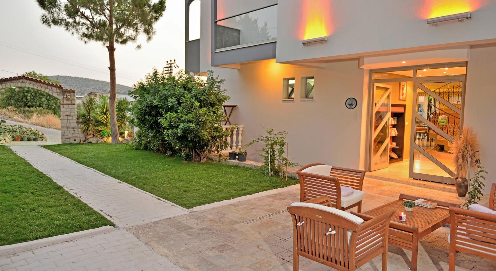 Calis Hotel Çeşme Exterior foto